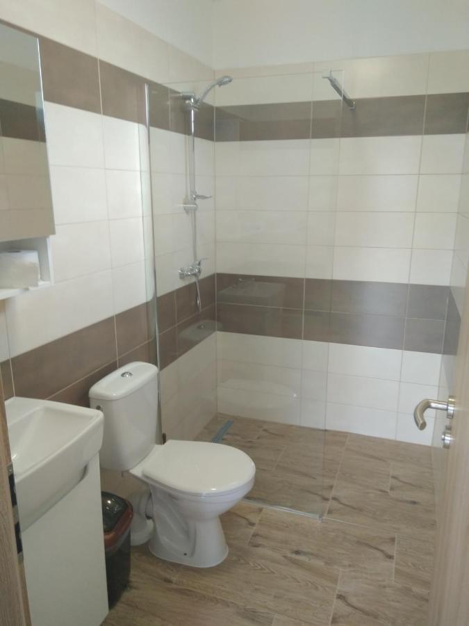 Apartmanove Ubytovanie Vkf Volkovce Exteriör bild
