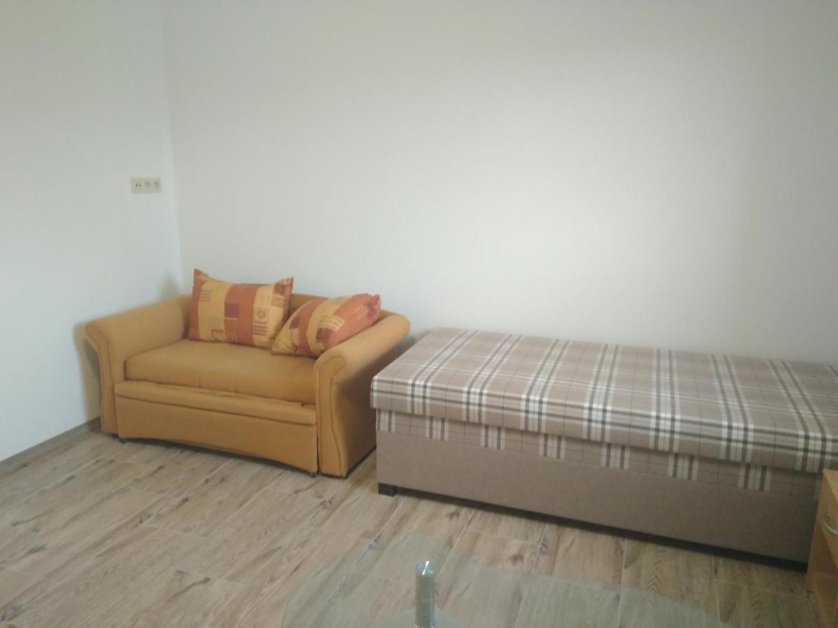 Apartmanove Ubytovanie Vkf Volkovce Exteriör bild